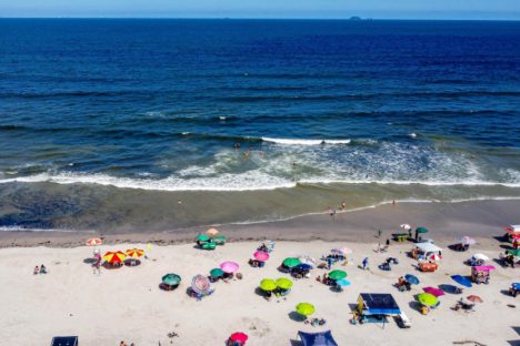 Imagem referente a IAT começa na próxima semana análise da balneabilidade das águas