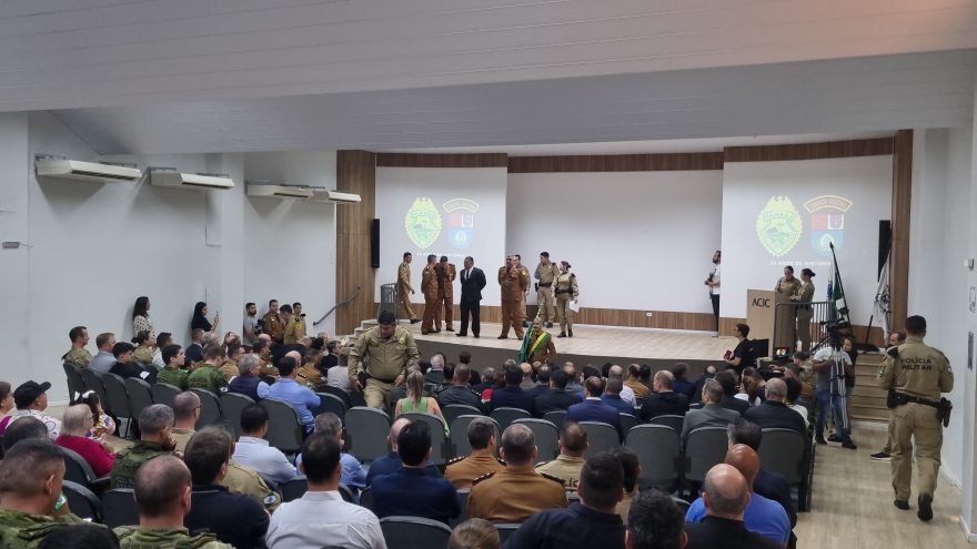 Solenidade celebra 14 anos do 5° Comando Regional de Polícia Militar em Cascavel