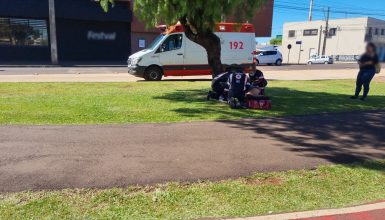 Imagem referente a Mulher passa mal ao sair da UPA e precisa ser socorrida pelo Samu