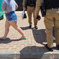 Imagem referente a Jovem de 22 anos é detida após tentativa de furto em supermercado