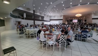 Imagem referente a Aniversário de Cascavel: Pioneiros celebram memórias e conquistas em almoço tradicional