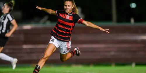 Imagem referente a Flamengo goleia Botafogo e conquista Brasileirão Feminino Sub-20