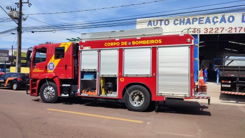 Imagem referente a Princípio de incêndio em empresa mobiliza Bombeiros ao Bairro Pacaembu