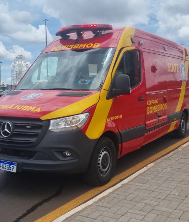 Imagem referente a Veículos se envolvem em acidente na esquina da Rodoviária