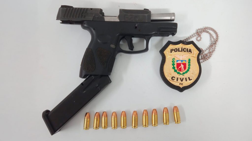 Polícia Civil de Corbélia prende mulher com pistola 9mm de numeração raspada