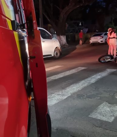 Imagem referente a Siate é acionado para atender acidente de trânsito na Rua Rio de Janeiro esquina com Rua Pio XII