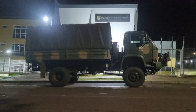 Imagem referente a Exército conduz duas mulheres à 10ª Central de Flagrantes