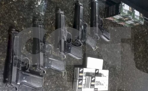 Imagem referente a Cinco pistolas furtadas do Exército de Cascavel são recuperadas em Espigão Alto do Iguaçu