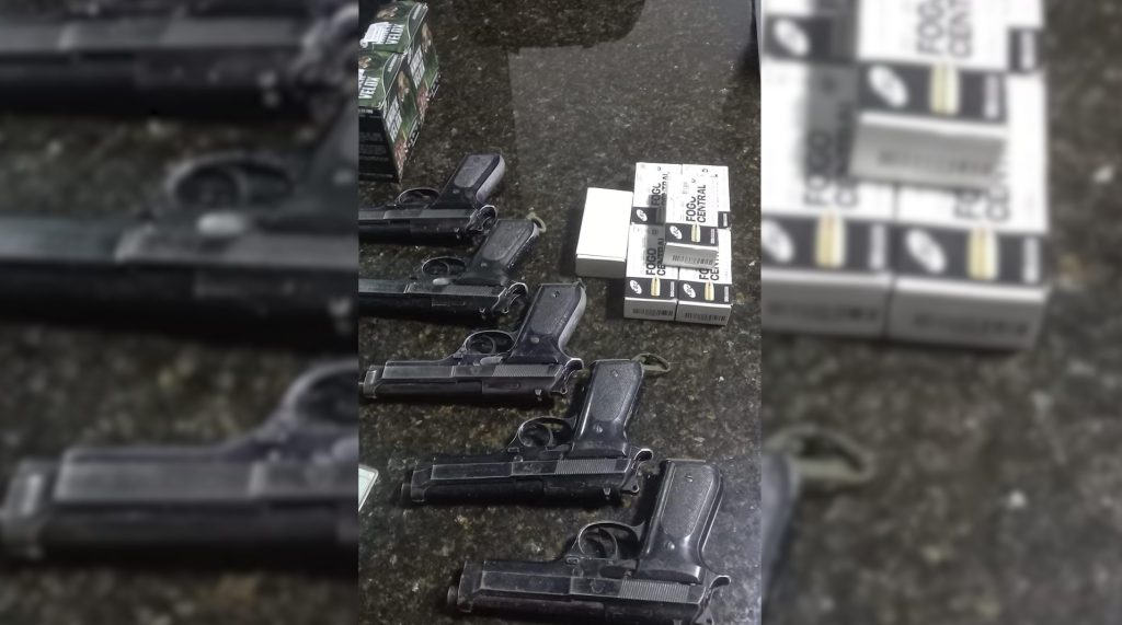 Cinco pistolas furtadas do Exército de Cascavel são recuperadas em Espigão Alto do Iguaçu