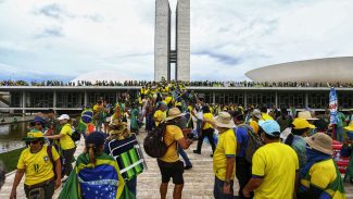 Associação Brasileira de Imprensa pede punição a golpistas