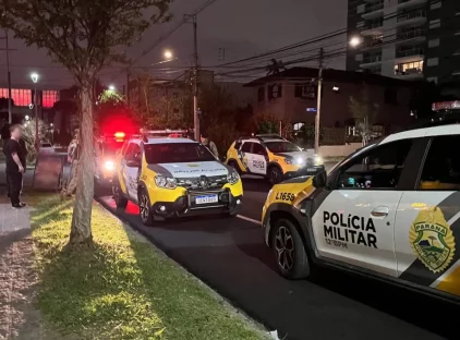 Imagem referente a Veterinário causa tumulto em bar e é preso após agredir PMs