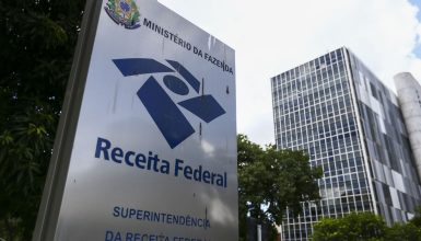 Imagem referente a Arrecadação federal em outubro fecha com maior resultado em 30 anos