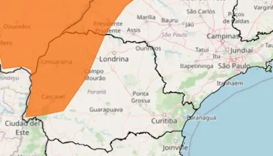 Imagem referente a Alerta laranja: Paraná enfrenta chuvas intensas e ventos de até 100km/h