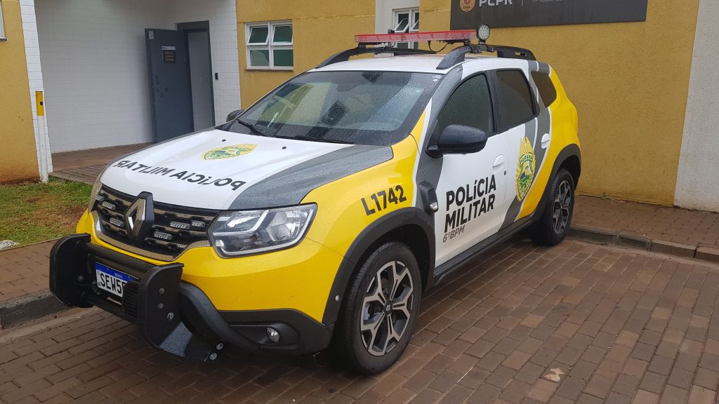 Jovem apresenta CNH falsa no momento da transferência de veículo no Detran Jovem apresenta CNH falsa no momento da transferência de veículo no Detran
