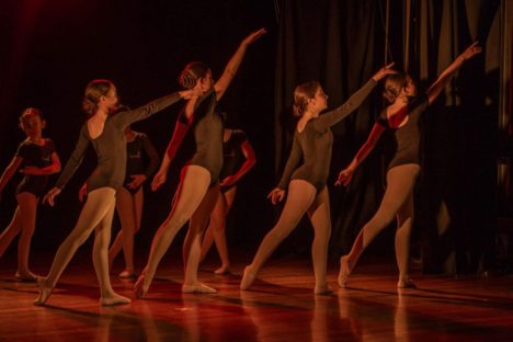 Imagem referente a A um mês do Natal, Teatro Guaíra recebe o clássico “O Quebra-Nozes”