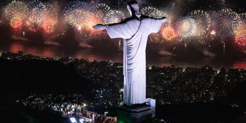 Imagem referente a Réveillon do Rio terá este ano Caetano, Ivete Sangalo e Bethânia