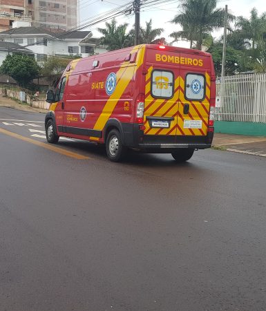 Imagem referente a Motociclista fica ferido em acidente no Centro de Cascavel