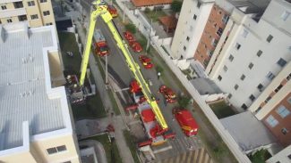 Versáteis, plataformas mecânicas evoluíram socorro prestado pelos Bombeiros