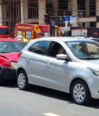 Imagem referente a Mais um acidente de trânsito é registrado na rua Recife