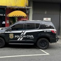 Imagem referente a Com 64 mandados, PCPR desarticula esquema de tráfico de drogas no Centro de Curitiba