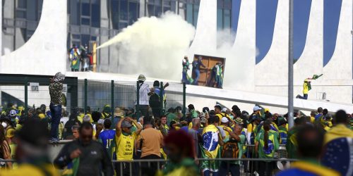 Imagem referente a Plano golpista levou a atos do 8 de janeiro e atentado a bomba, diz PF