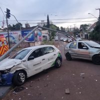 Imagem referente a Acidente entre carros é registrado na Rua Manoel Ribas em Cascavel