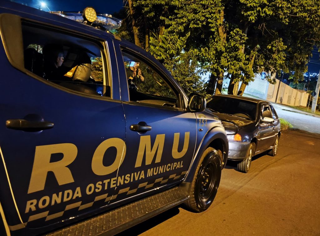 Carro furtado é recuperado pela ROMU em Cascavel Carro furtado é recuperado pela ROMU em Cascavel