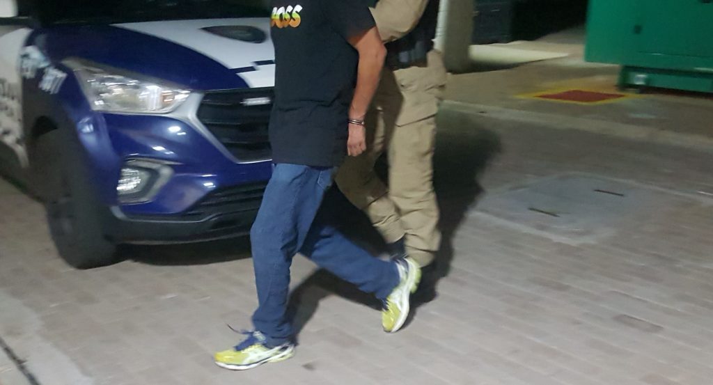 Homem é preso após agredir a companheira no bairro Brasília