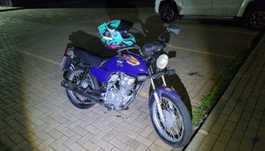 Imagem referente a Motocicleta com identificação adulterada é apreendida pelo Romu no bairro Interlagos