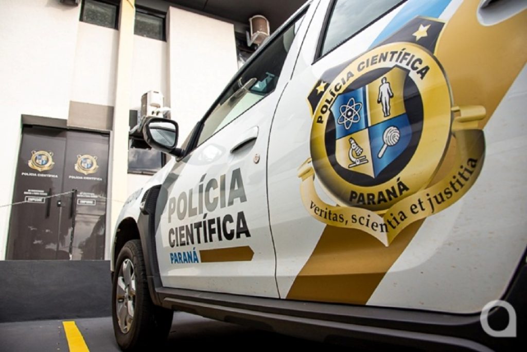 Homem morre na viatura da PM ao ser preso por violência doméstica