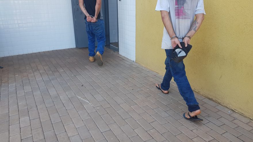 Operação do GPOM recupera carro furtado e detém suspeitos em Cascavel