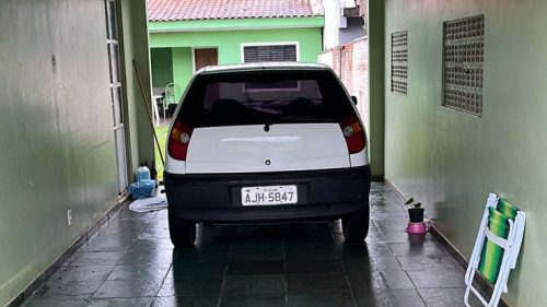 Imagem referente a Fiat Palio de placas AJH-5847 foi furtado no Centro