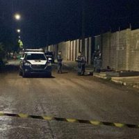 Imagem referente a Com revólver calibre 22, homem reage a abordagem e acaba morto