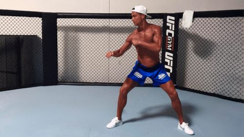 Imagem referente a Cristiano Ronaldo no octógono? Ex-UFC desafia craque para luta