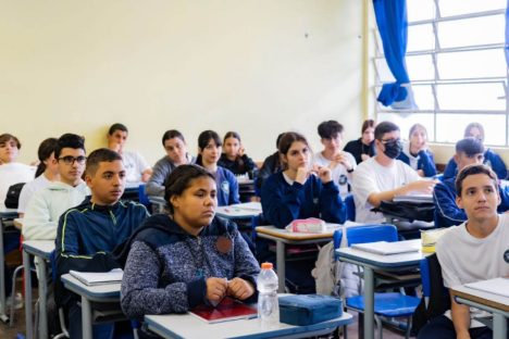 Imagem referente a Nova matrícula online para escolas estaduais e municipais tem 877 mil acessos em 20 dias