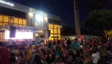 Imagem referente a Interdição na Avenida Tancredo Neves: Cantata de Natal muda trânsito na cidade