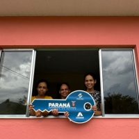 Imagem referente a Cohapar entrega moradias para famílias quilombolas de Guaraqueçaba