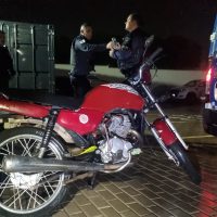 Imagem referente a Guarda Municipal de Cascavel recupera motocicleta após denúncia anônima