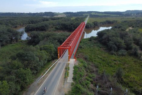 Imagem referente a Ponte metálica entre a Lapa e Campo do Tenente será interditada na tarde desta sexta