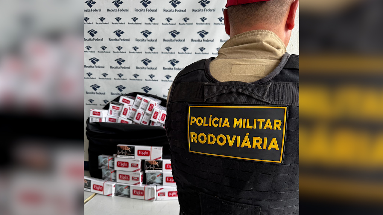 Contrabando de cigarros paraguaios é interceptado pela Polícia em Cascavel Contrabando de cigarros paraguaios é interceptado pela Polícia em Cascavel