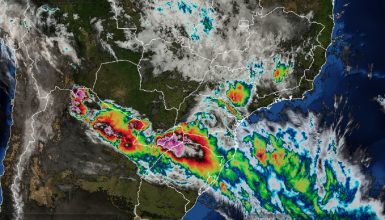 Imagem referente a Clima abafado e chance de chuva nesta segunda-feira em Cascavel