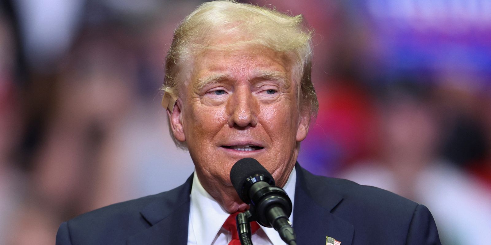 Ameaça de Trump contra Brics busca manter hegemonia do dólar Ameaça de Trump contra Brics busca manter hegemonia do dólar