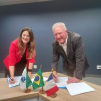 Imagem referente a Ganhando o Mundo: Fundação Araucária firma acordo com Universidade de Compiègne