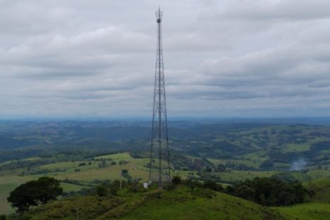 Imagem referente a Acordo inédito do Governo com operadoras de telefonia móvel leva conectividade à área rural