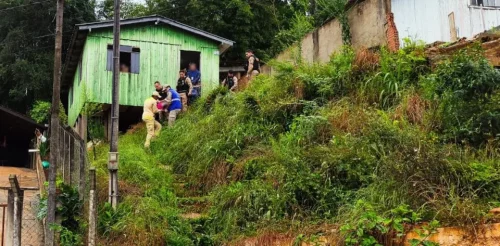 Imagem referente a Homem é baleado ao tentar esfaquear PMs após denúncia de violência doméstica