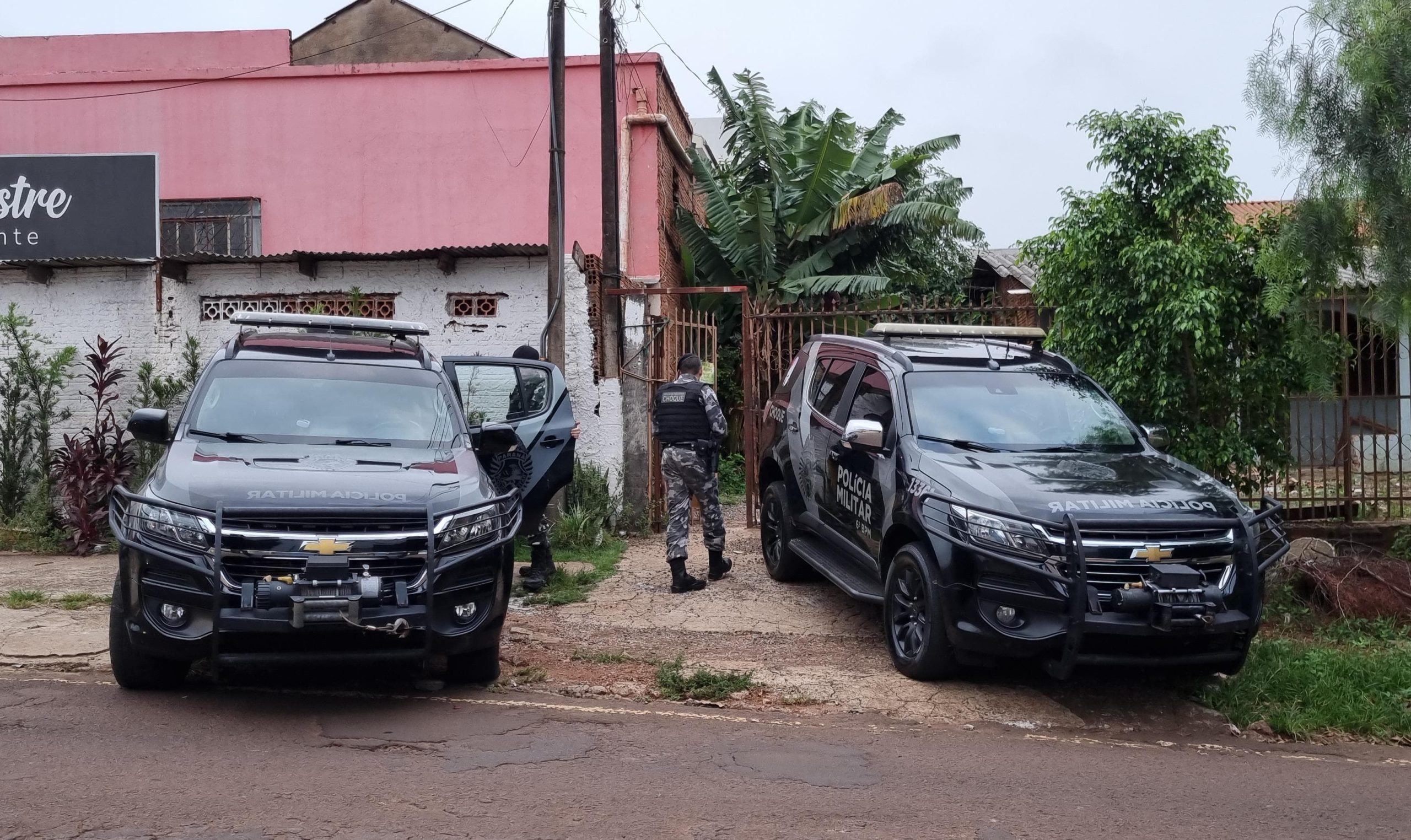 Policias Civil e Militar deflagram operação em combate ao tráfico de drogas em Cascavel