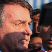 Imagem referente a Bolsonaro poderá ir à missa de 7º dia da mãe de Valdemar Costa Neto