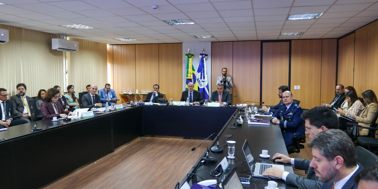 Governo federal discute nova Política Nacional de Inteligência Governo federal discute nova Política Nacional de Inteligência