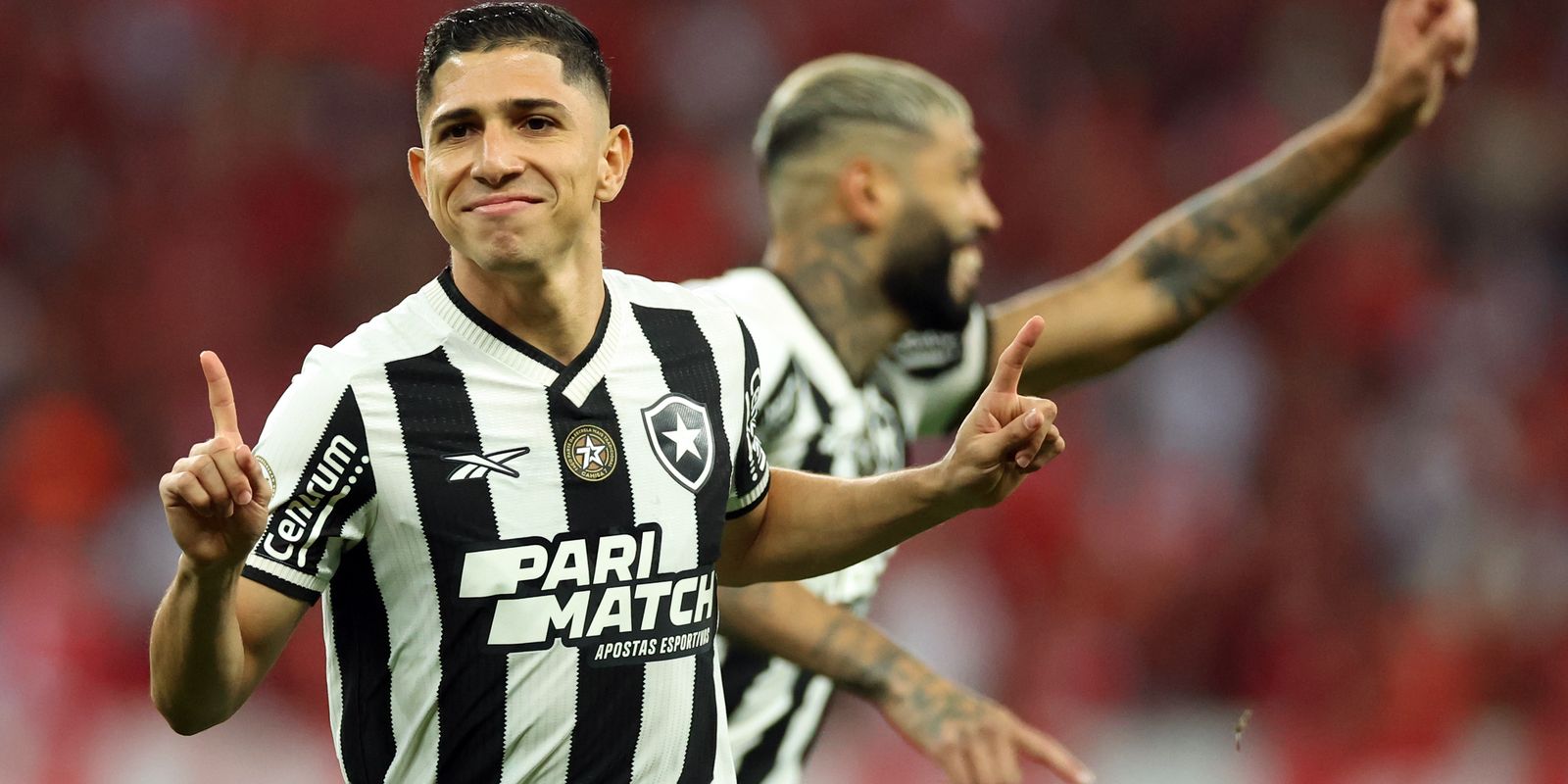 Botafogo derrota Inter e joga por um empate para ser campeão domingo Botafogo derrota Inter e joga por um empate para ser campeão domingo