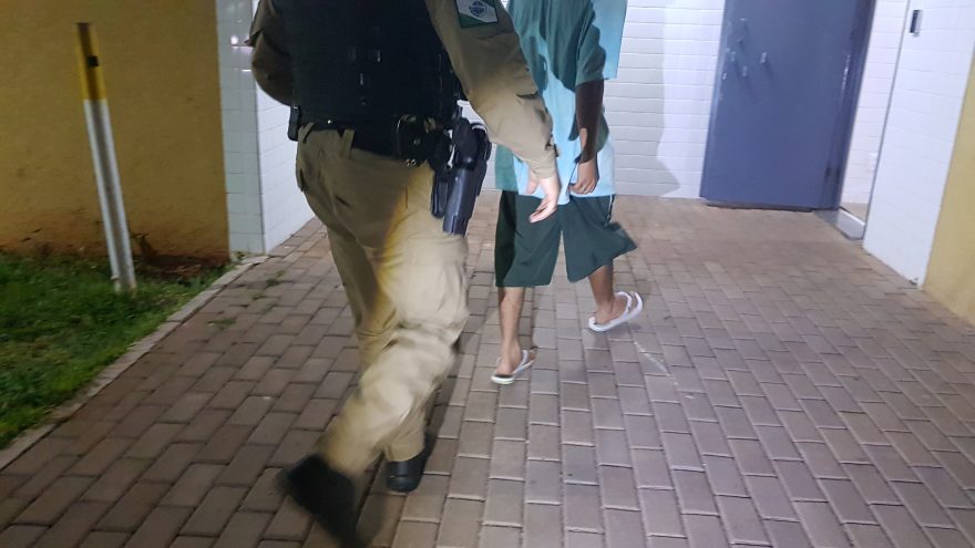 Polícia Militar intervém em caso de importunação sexual e detém suspeito no Esmeralda